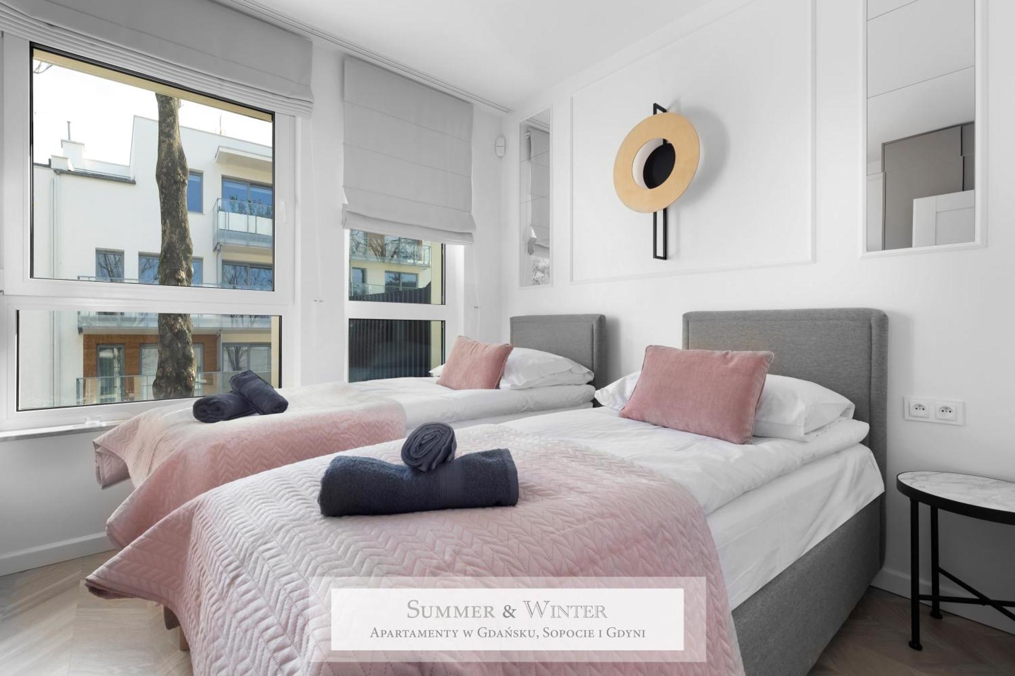 4 Stars, New Luxury Butterfly & Bike Apartments, Gdynia Orlowo, 15 Wyposazonych Mieszkan, Z Sypialnia, Winda I Platnym Parkingiem, Wysoki Standard Summerwinter, Blisko Molo Orlowo, Drog Rowerowych, Stadniny I Golf Park Экстерьер фото